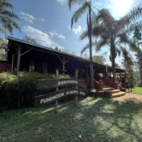 Frente Fundación Alberto Roth